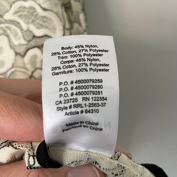 Aritzia Babaton Floral Lace Long Sleeve Casual Sheer Blouse White Black XXS - Picture 8 of 8